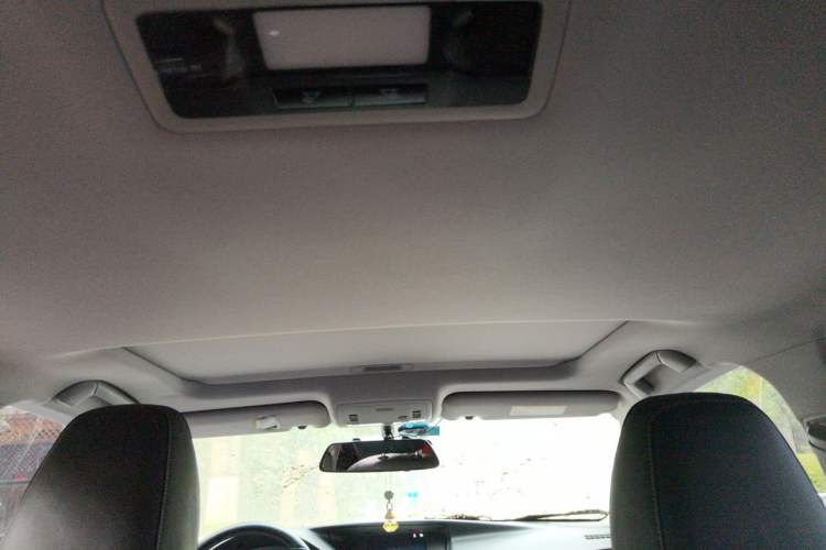 Used Lexus ES 2015 250 Elegant Edition Headliner