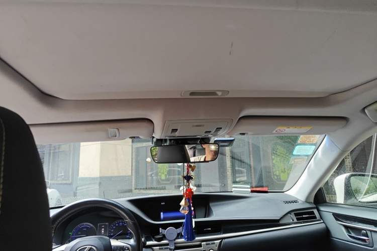 Used Lexus ES 2015 300h Comfort Edition Headliner