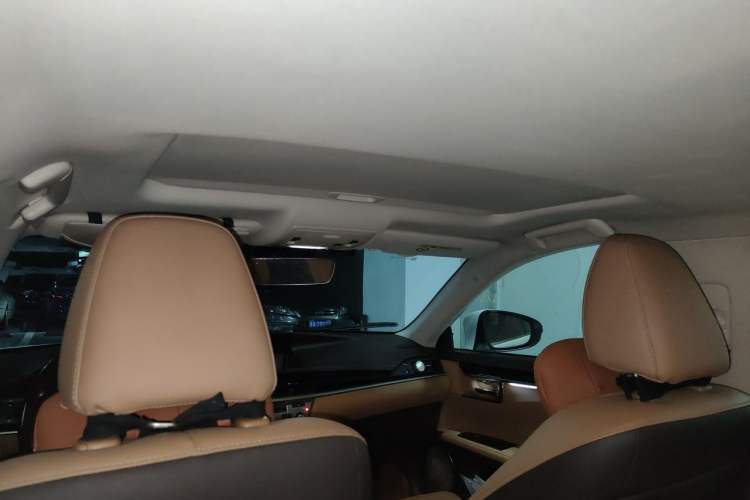 Used Lexus ES 2015 200 Comfort Edition Headliner