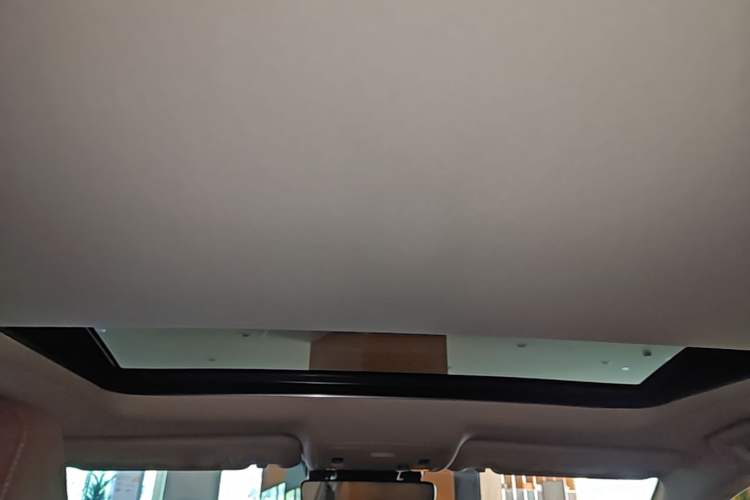 Used Lexus ES 2015 300h Comfort Edition Headliner