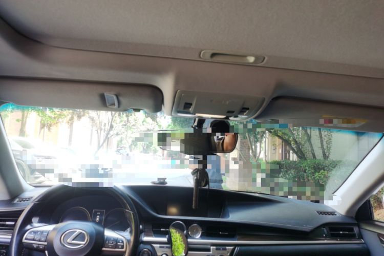 Used Lexus ES 2015 250 Elegant Edition Headliner