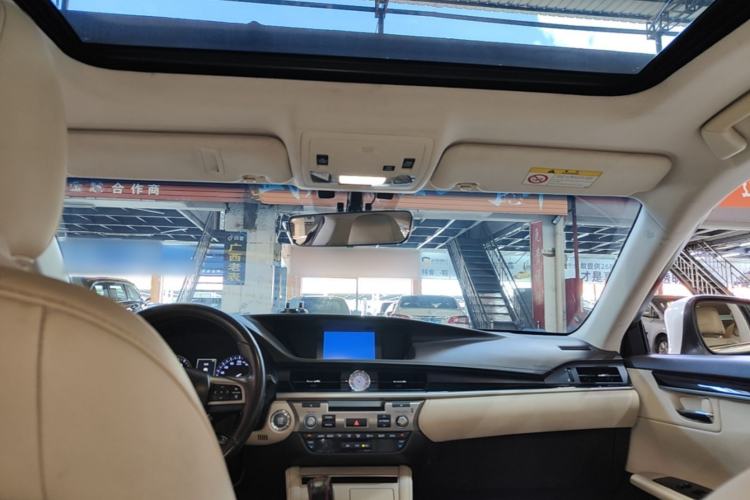 Used Lexus ES 2015 200 Elite Edition Headliner