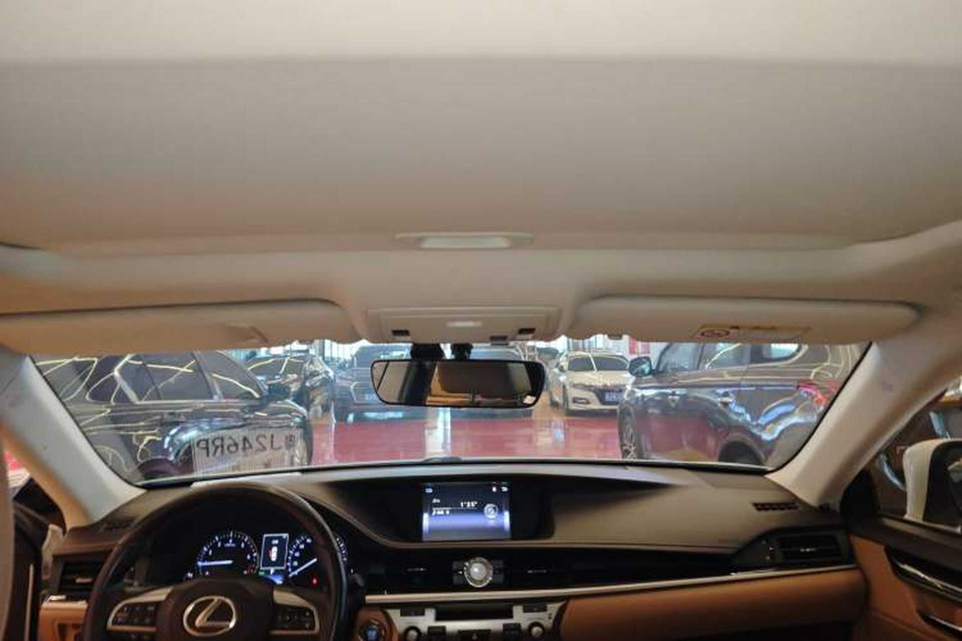 Used Lexus ES 2015 200 Elite Edition Headliner