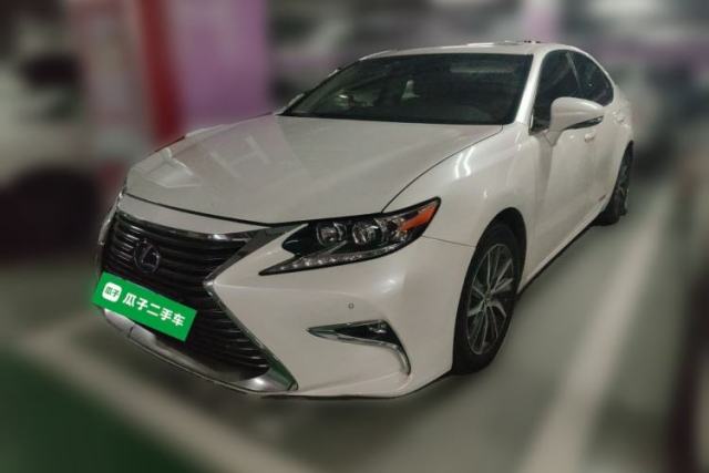 Used Lexus ES 2015 300h Comfort Edition
