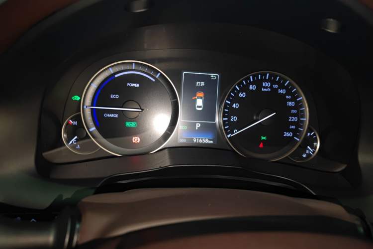 Used Lexus ES 2015 300h Comfort Edition Instrument Cluster