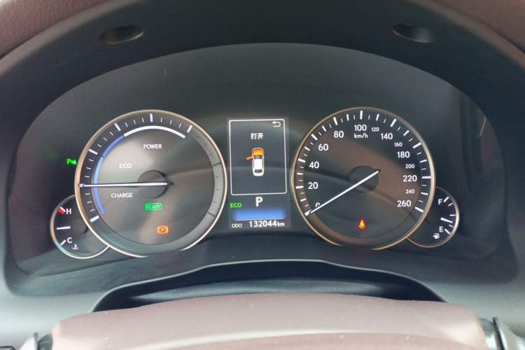 Used Lexus ES 2015 300h Luxury Edition Instrument Cluster