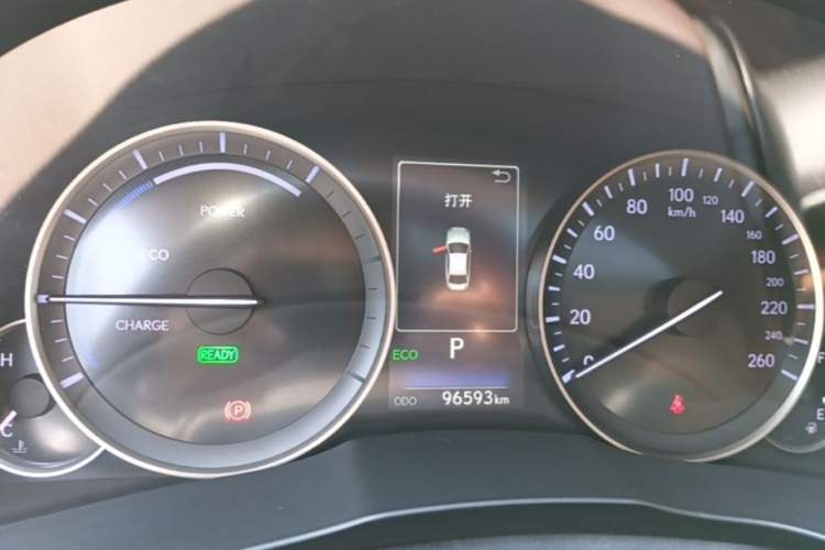 Used Lexus ES 2015 300h Comfort Edition Instrument Cluster