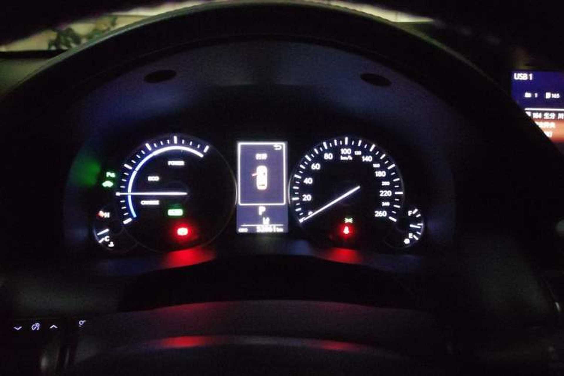 Used Lexus ES 2015 300h Comfort Edition Instrument Cluster