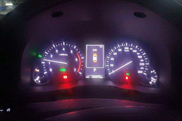 Used Lexus ES 2015 300h Comfort Edition Instrument Cluster
