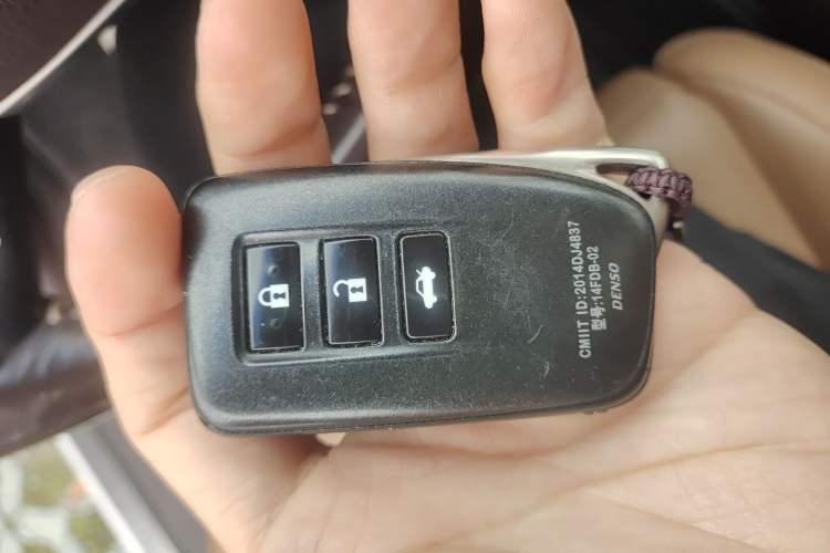 Used Lexus ES 2015 250 Elegant Edition Interior 1