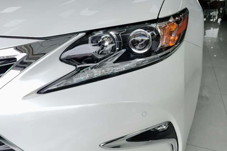 Used Lexus ES 2015 200 Elite Edition Left Front Headlight