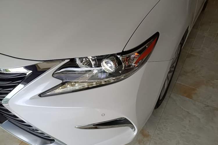 Used Lexus ES 2015 200 Elite Edition Left Front Headlight