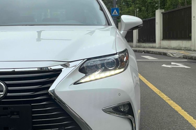 Used Lexus ES 2015 200 Elite Edition Left Front Headlight