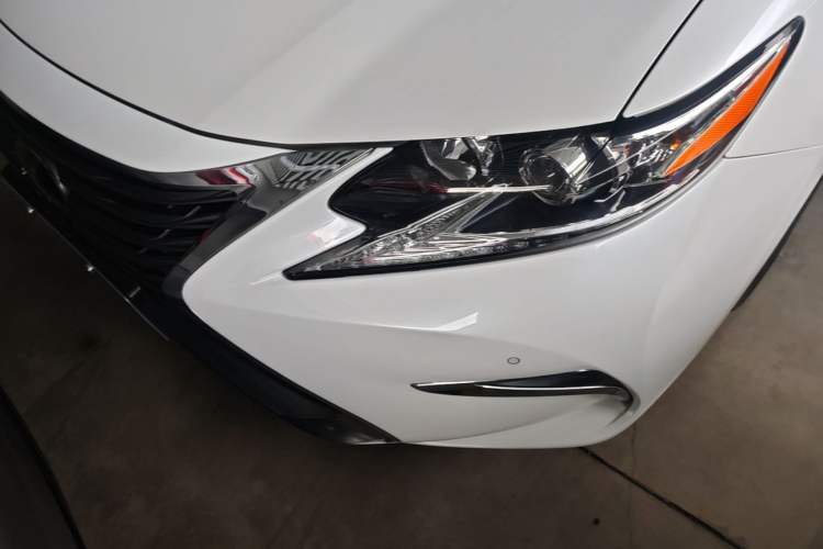 Used Lexus ES 2015 200 Comfort Edition Left Front Headlight