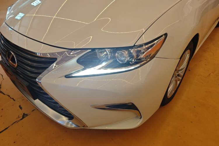 Used Lexus ES 2015 200 Elite Edition Left Front Headlight