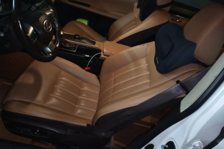 Used Lexus ES 2015 300h Comfort Edition Left Front Seat