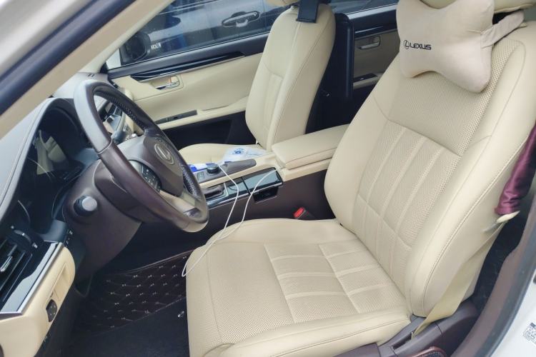 Used Lexus ES 2015 200 Comfort Edition Left Front Seat