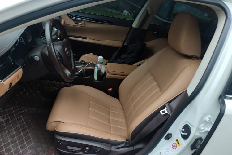 Used Lexus ES 2015 200 Elite Edition Left Front Seat