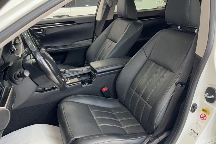 Used Lexus ES 2015 200 Elite Edition Left Front Seat