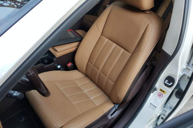 Used Lexus ES 2015 200 Elite Edition Left Front Seat