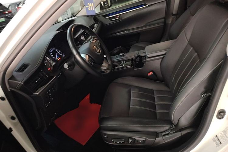 Used Lexus ES 2015 200 Elite Edition Left Front Seat