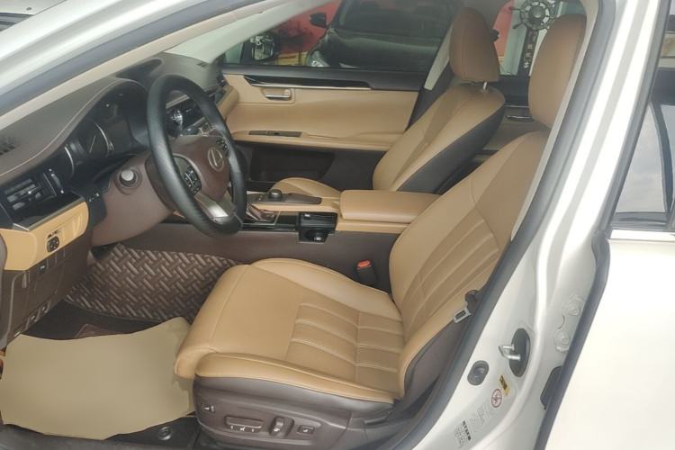Used Lexus ES 2015 200 Elite Edition Left Front Seat