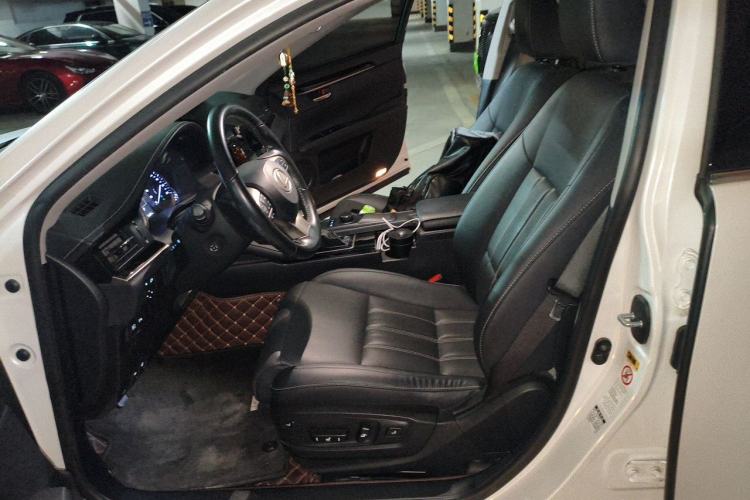 Used Lexus ES 2015 300h Comfort Edition Left Front Seat