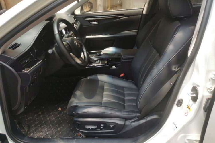 Used Lexus ES 2015 200 Elite Edition Left Front Seat