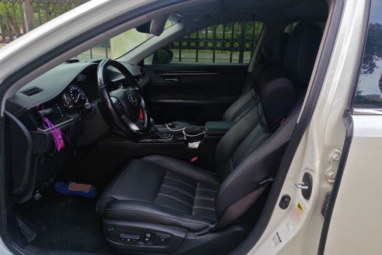 Used Lexus ES 2015 200 Elite Edition Left Front Seat
