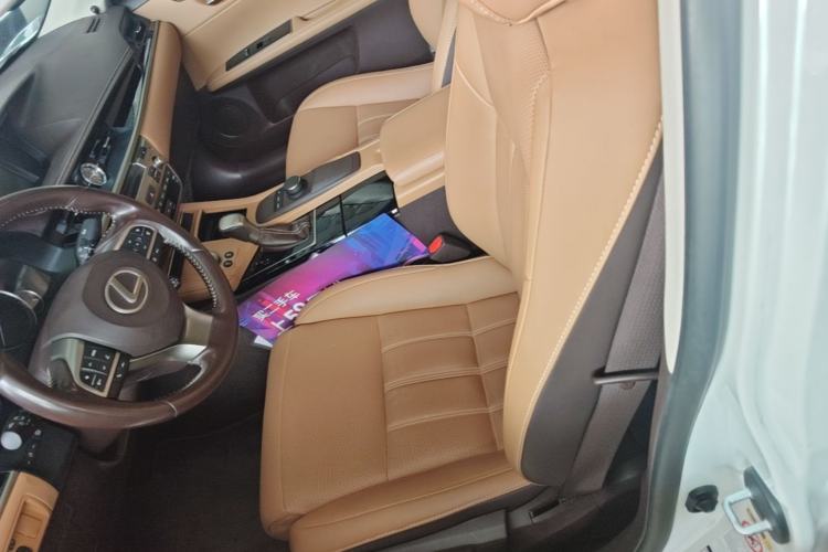 Used Lexus ES 2015 200 Comfort Edition Left Front Seat