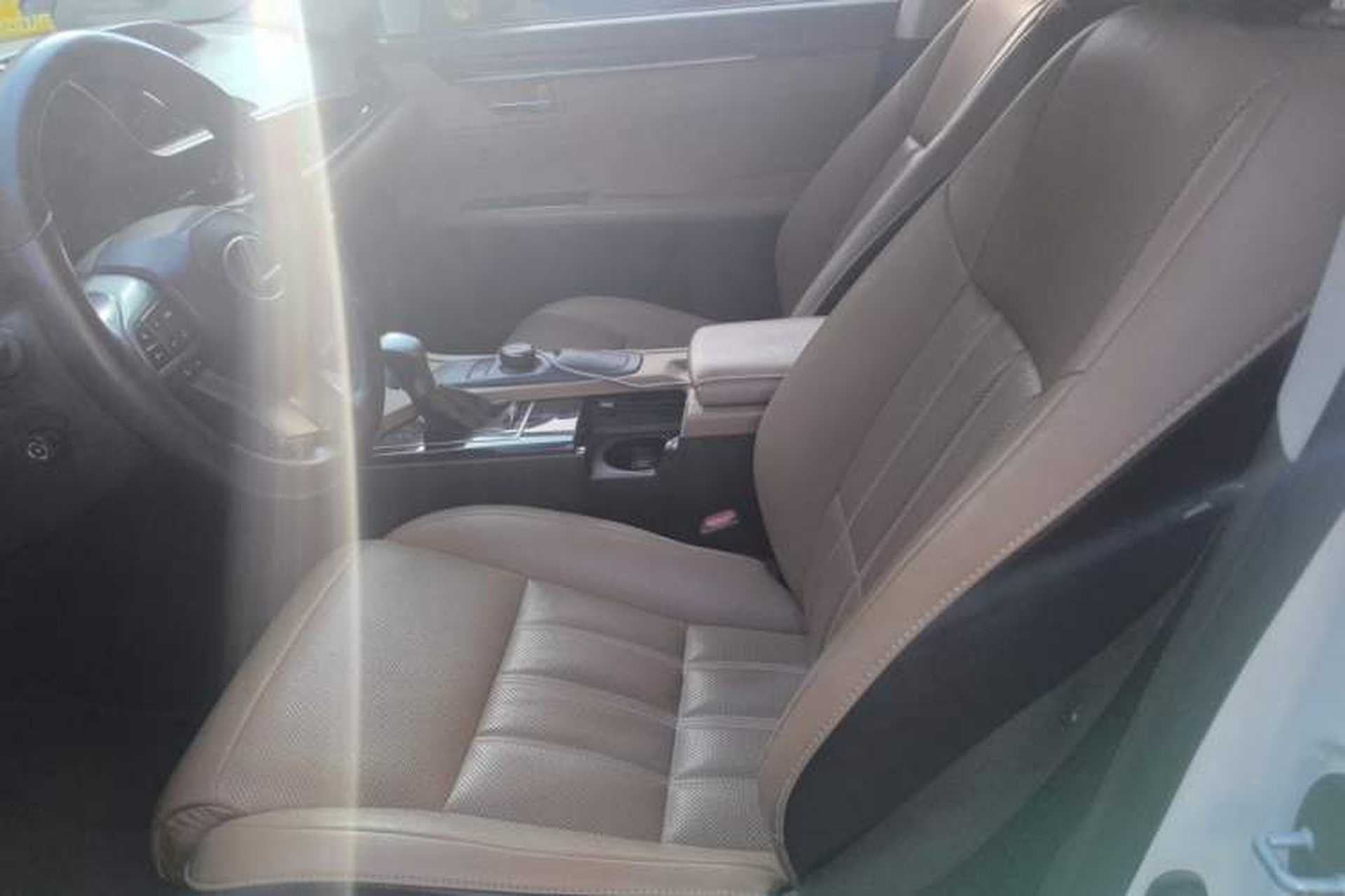 Used Lexus ES 2015 300h Comfort Edition Left Front Seat