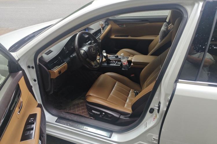 Used Lexus ES 2015 200 Elite Edition Left Front Seat