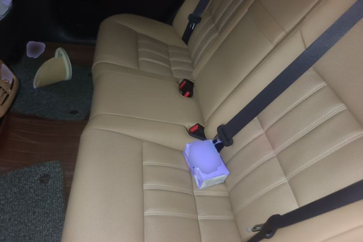 Used Lexus ES 2015 200 Comfort Edition Left Rear Seat