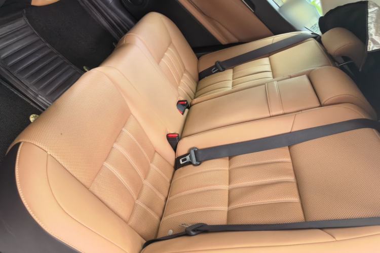 Used Lexus ES 2015 200 Elite Edition Left Rear Seat