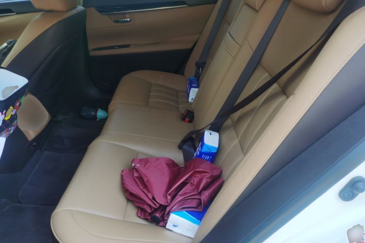 Used Lexus ES 2015 200 Elite Edition Left Rear Seat