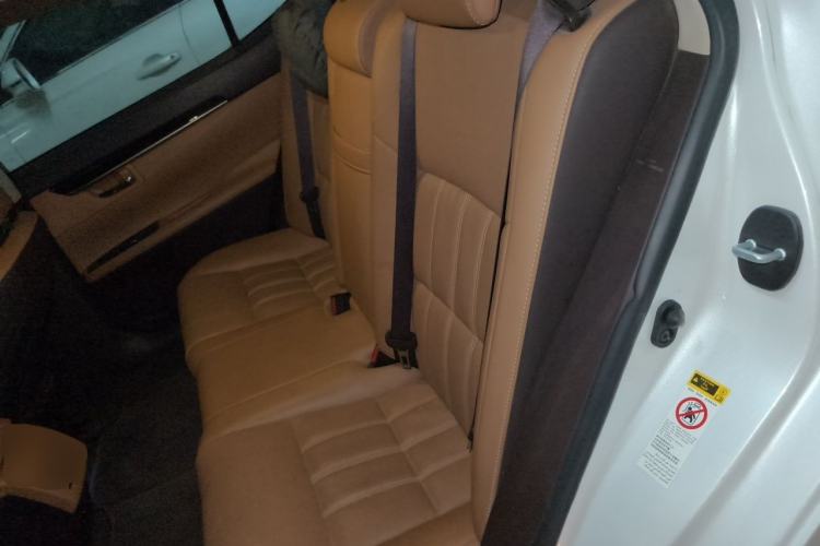 Used Lexus ES 2015 200 Elite Edition Left Rear Seat