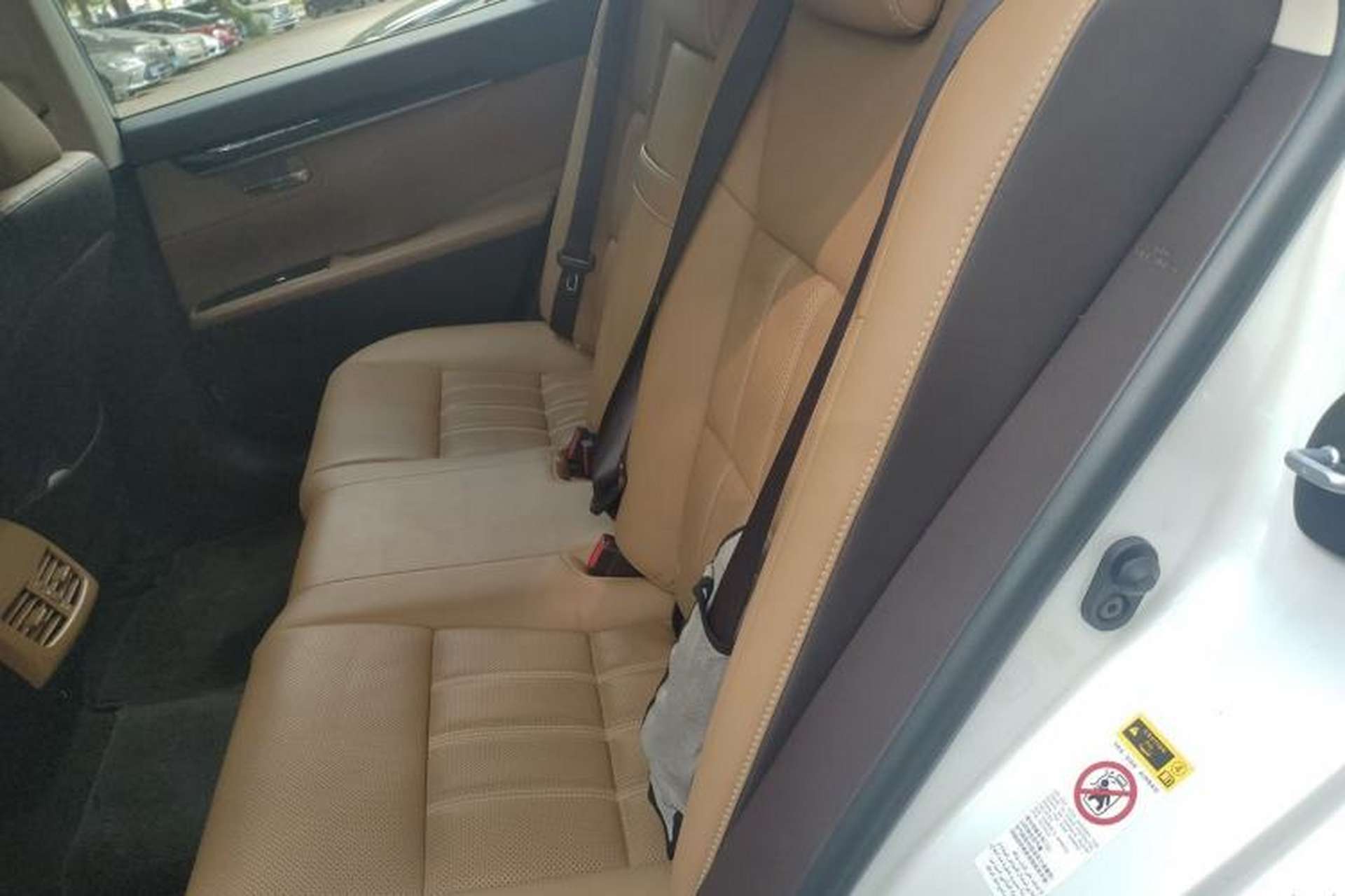Used Lexus ES 2015 200 Elite Edition Left Rear Seat