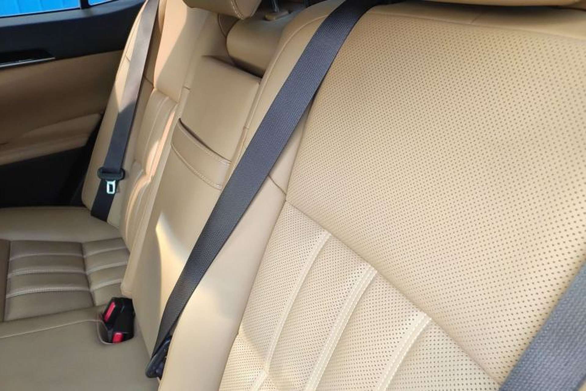 Used Lexus ES 2015 200 Elite Edition Left Rear Seat