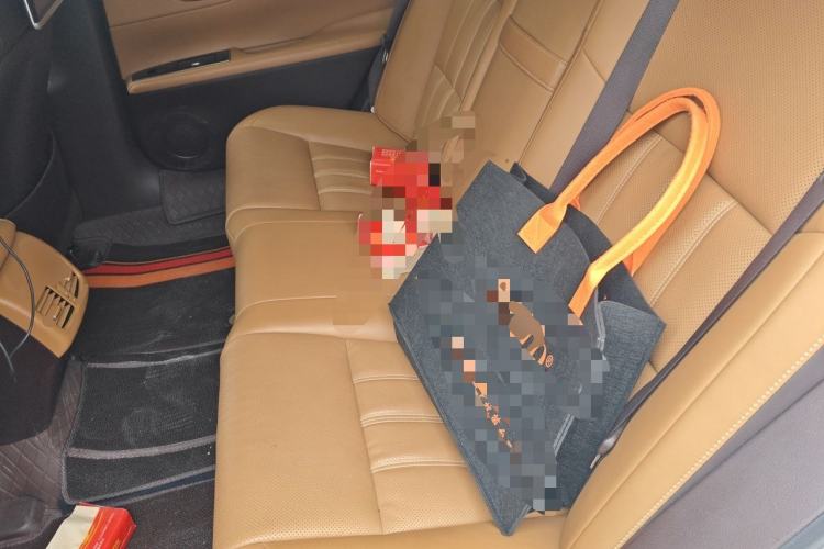 Used Lexus ES 2015 200 Comfort Edition Left Rear Seat