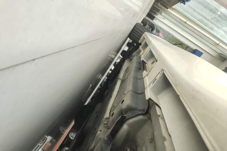 Used Lexus ES 2015 200 Elite Edition Left Side Sill