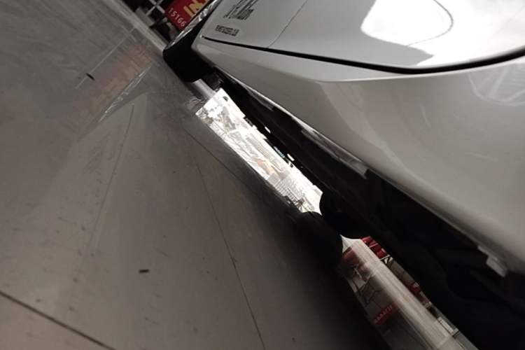 Used Lexus ES 2015 200 Elite Edition Left Side Sill