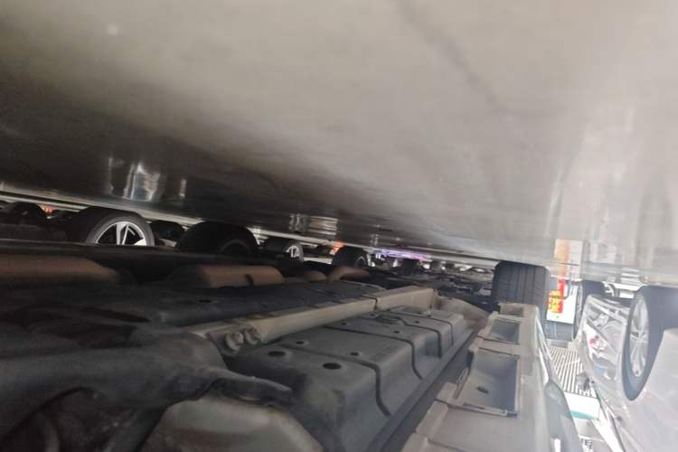 Used Lexus ES 2015 200 Comfort Edition Left Side Sill
