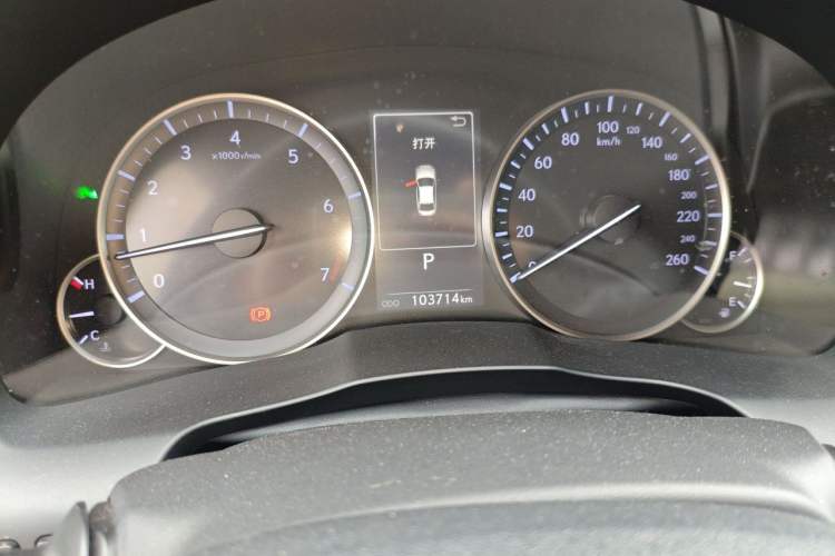 Used Lexus ES 2015 200 Elite Edition Odometer Close Up
