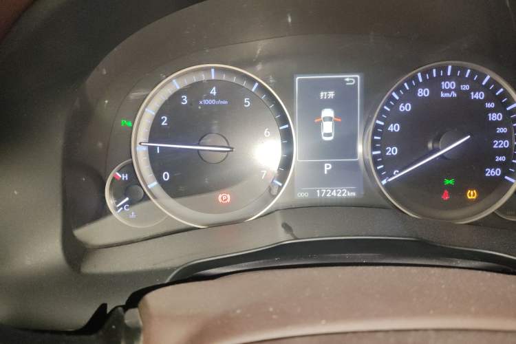 Used Lexus ES 2015 200 Elite Edition Odometer Close Up
