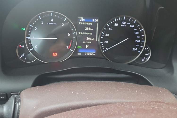 Used Lexus ES 2015 200 Comfort Edition Odometer Close Up