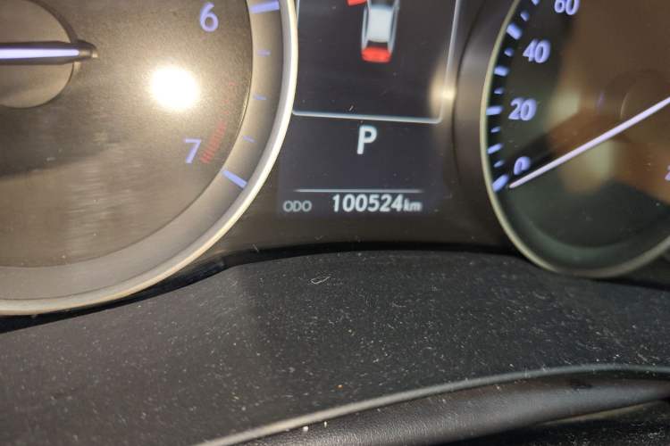 Used Lexus ES 2015 200 Elite Edition Odometer Close Up
