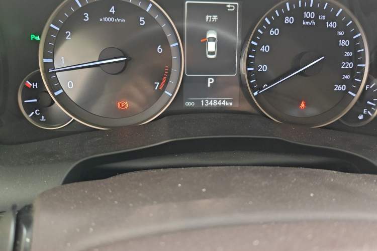 Used Lexus ES 2015 200 Elite Edition Odometer Close Up