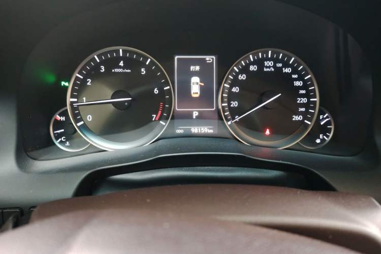 Used Lexus ES 2015 200 Elite Edition Odometer Close Up