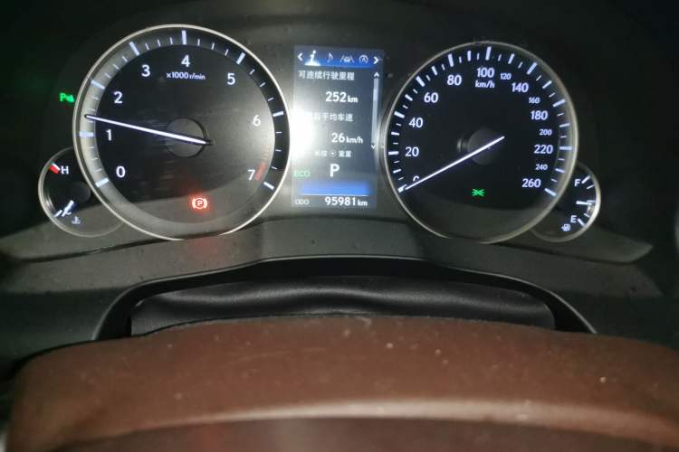 Used Lexus ES 2015 200 Elite Edition Odometer Close Up