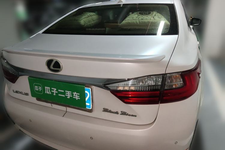 Used Lexus ES 2015 200 Comfort Edition Rear
